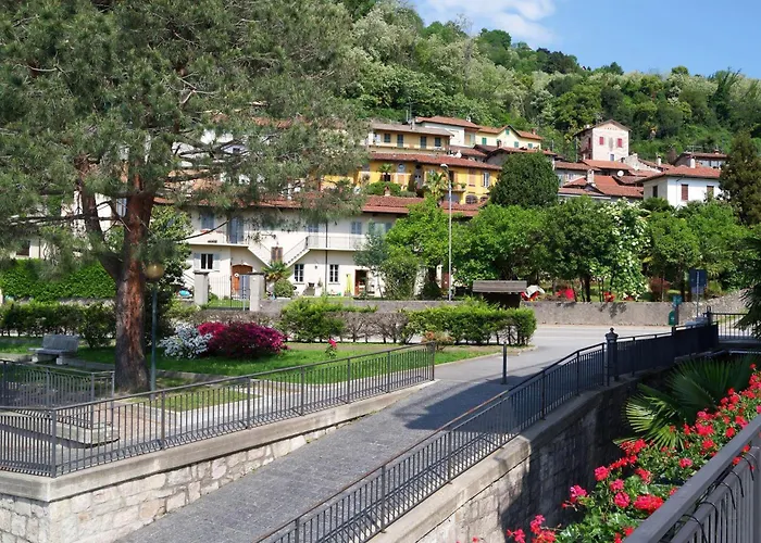 Sunflower Relax Pool And Terrace - Happy 公寓