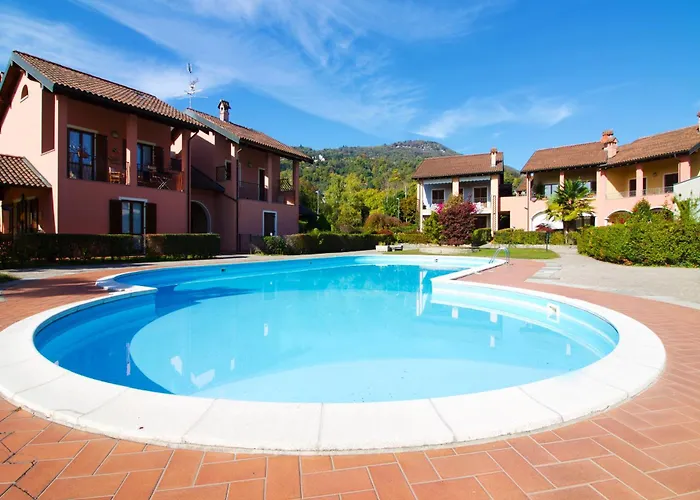 Sunflower Relax Pool And Terrace - Happy