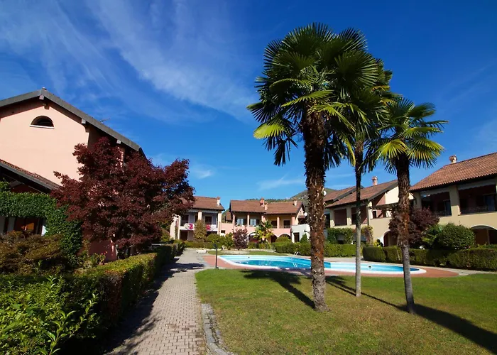 公寓 Sunflower Relax Pool And Terrace - Happy *