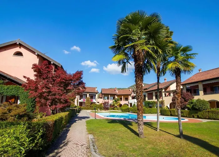 Sunflower Relax Pool And Terrace - Happy Апартаменты